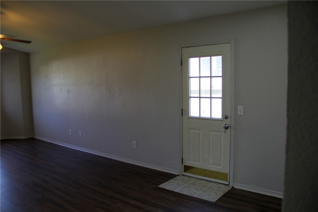 Hewitt Place Siloam Spgs - Residential