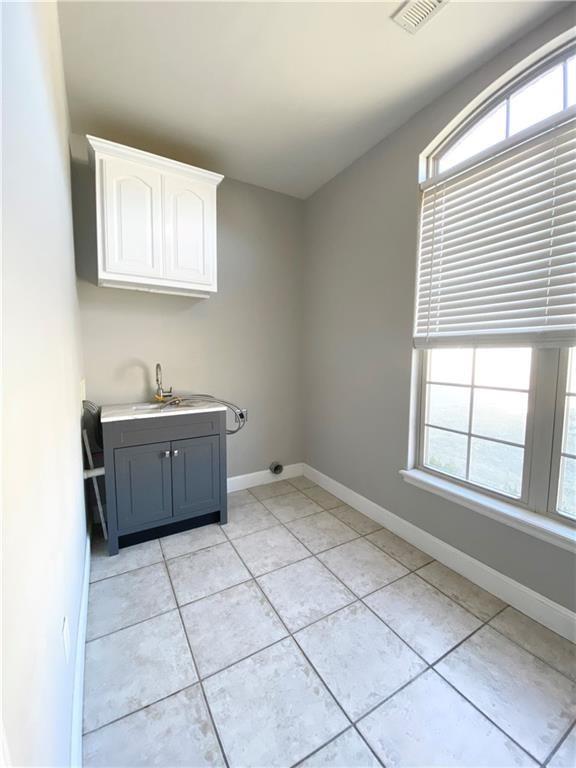 Saddlebrook Sub Bentonville - Residential Lease