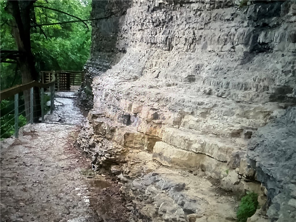 Unit 1 Holiday Island - Land