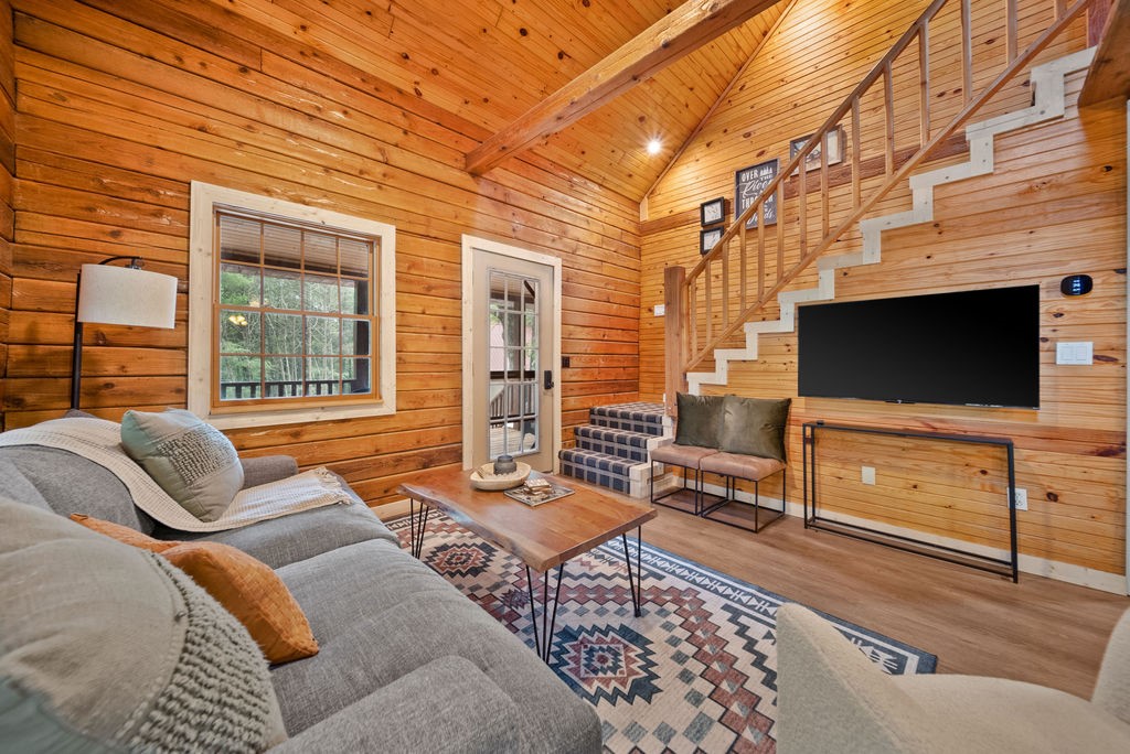 27-20-28-RURAL - Residential