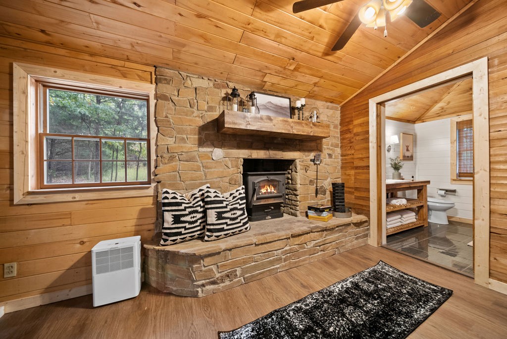 27-20-28-RURAL - Residential