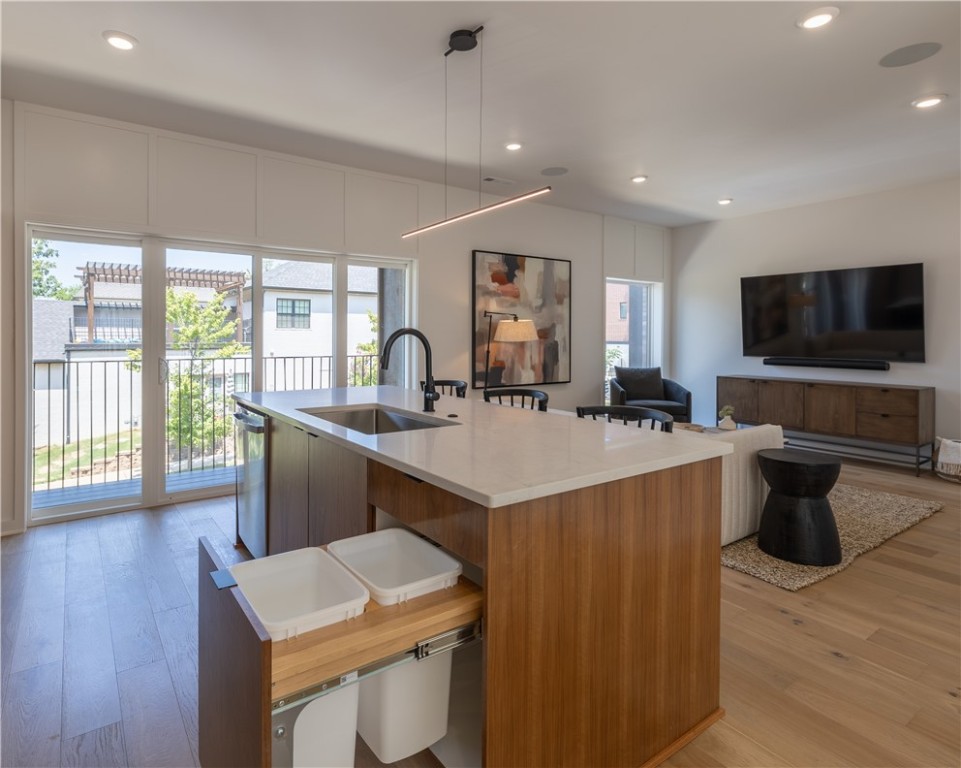 YOUNG'S ADD-BENTONVILLE - Residential