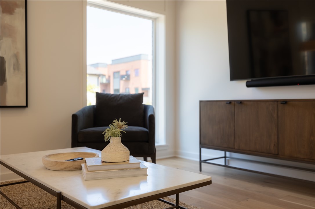 YOUNG'S ADD-BENTONVILLE - Residential