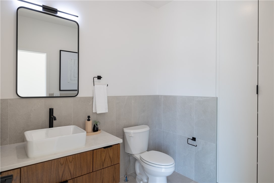 YOUNG'S ADD-BENTONVILLE - Residential