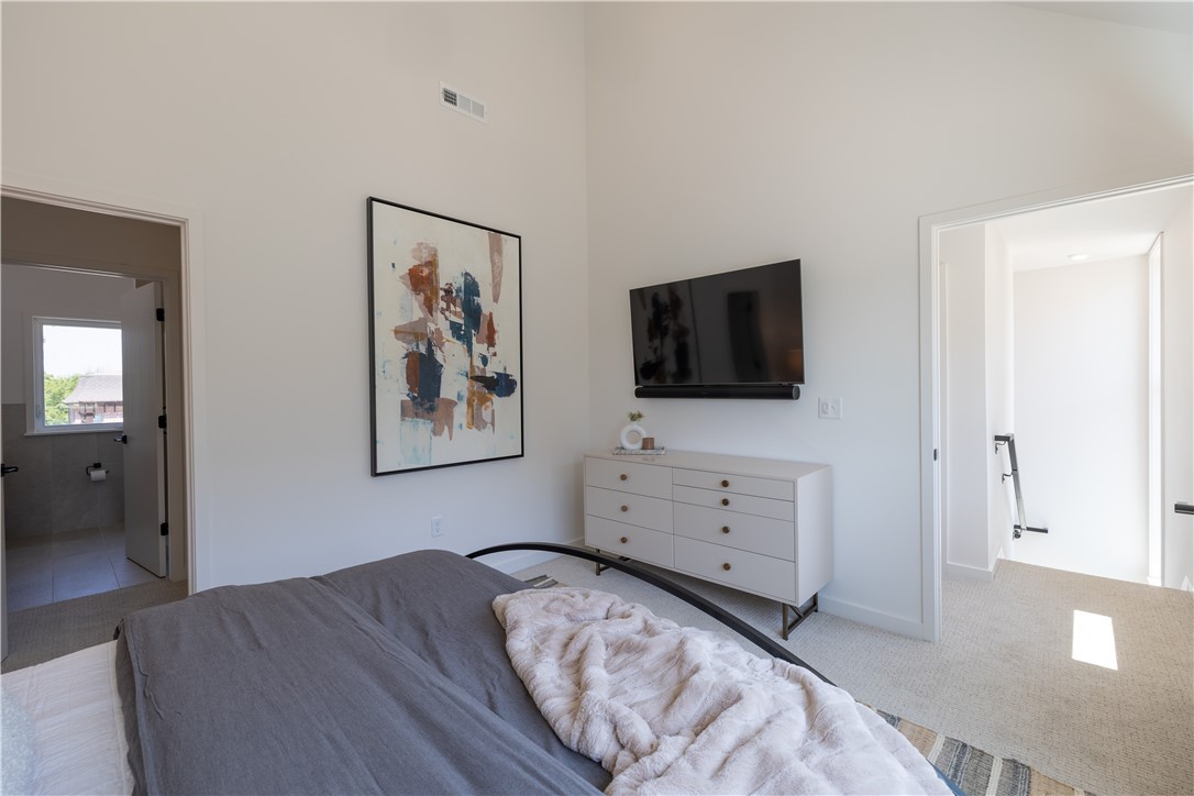 YOUNG'S ADD-BENTONVILLE - Residential