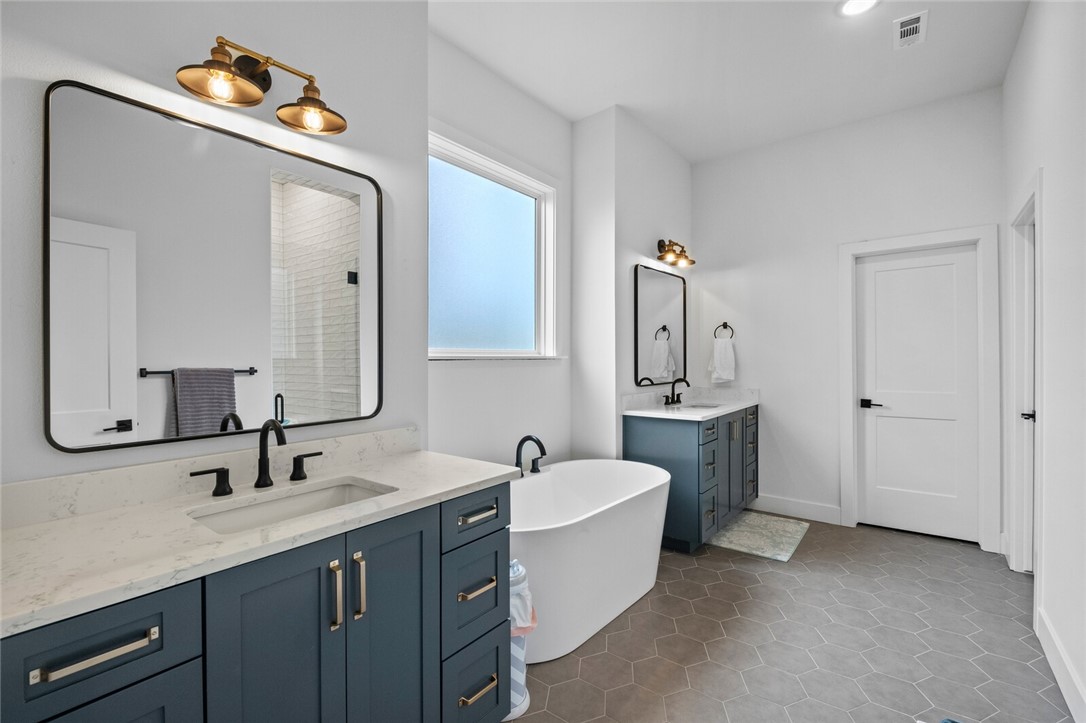 Cobble Creek Sub Rogers - Residential