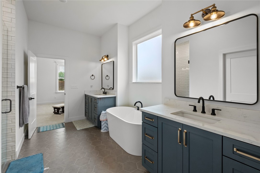 Cobble Creek Sub Rogers - Residential