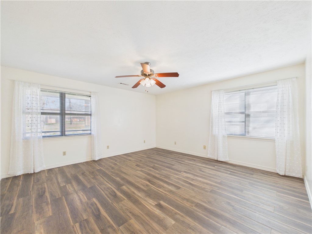 Robert Dykes Sub Siloam Spgs - Residential