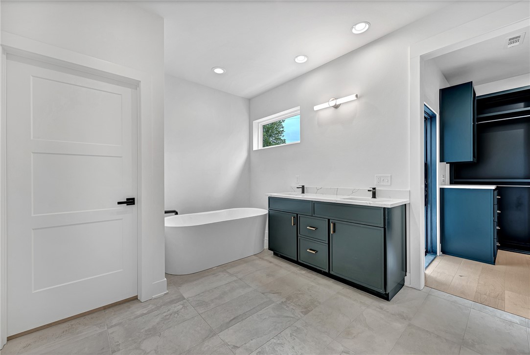 Bridgeport Ph Viii - Residential