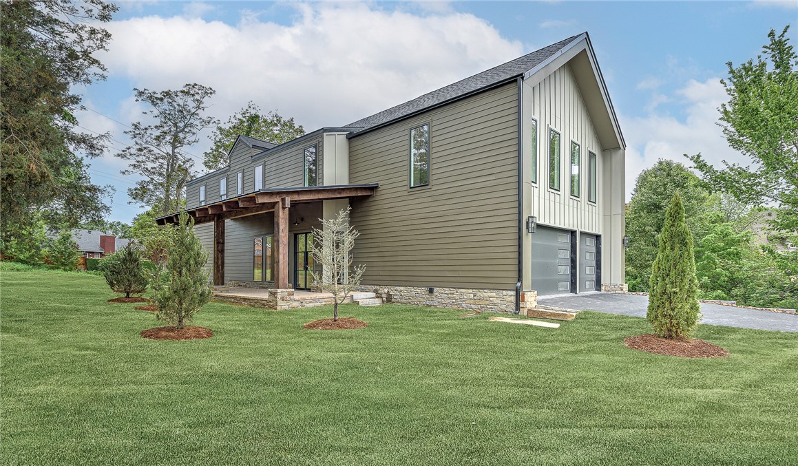 Bridgeport Ph Viii - Residential