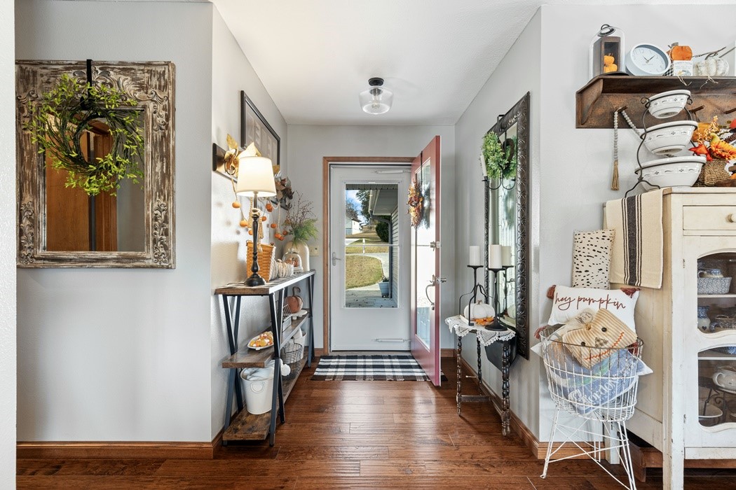 Unit 106 Holiday Island - Residential