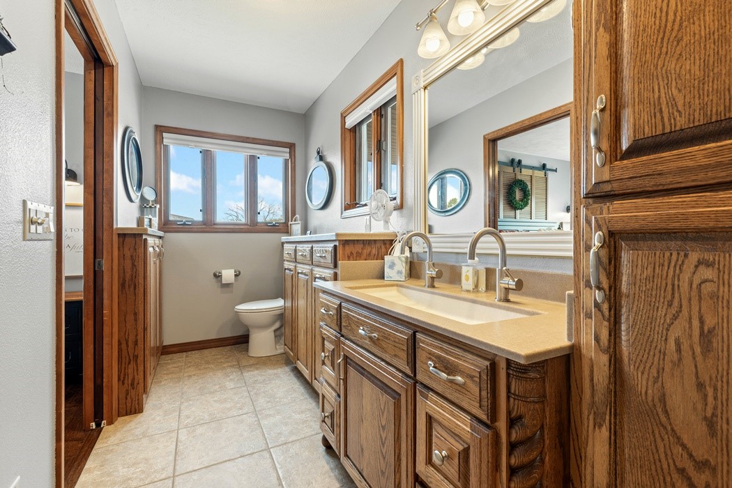 Unit 106 Holiday Island - Residential