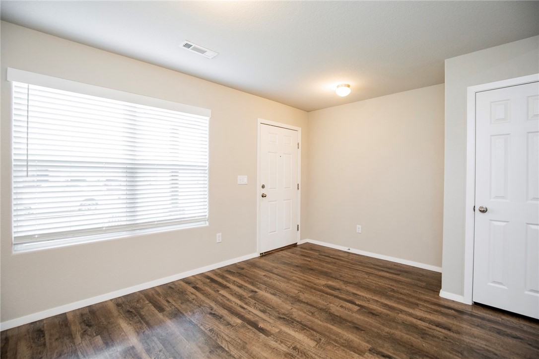 Coves IV - Residential