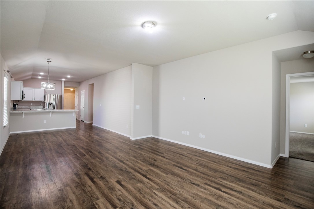 Coves IV - Residential