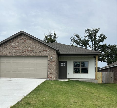 Photo of 975 Snyder Springs Loop, Watts, OK 74965 (MLS # 1356838)