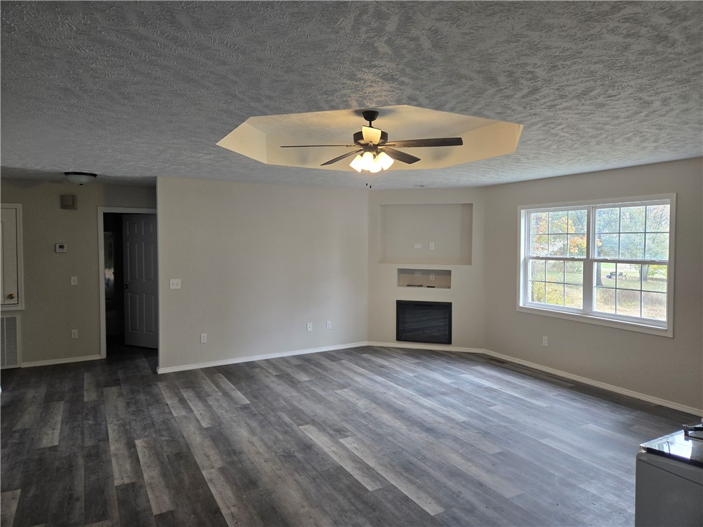 Dry Creek Properties - Residential