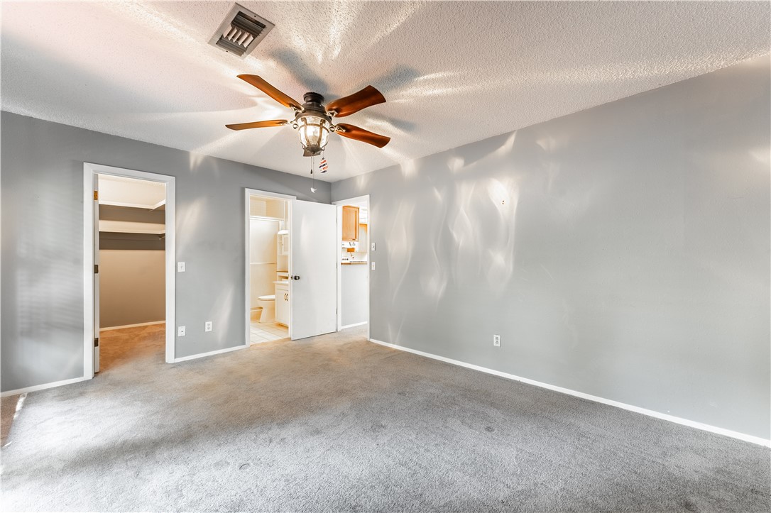 Drake Courts - Residential Lease