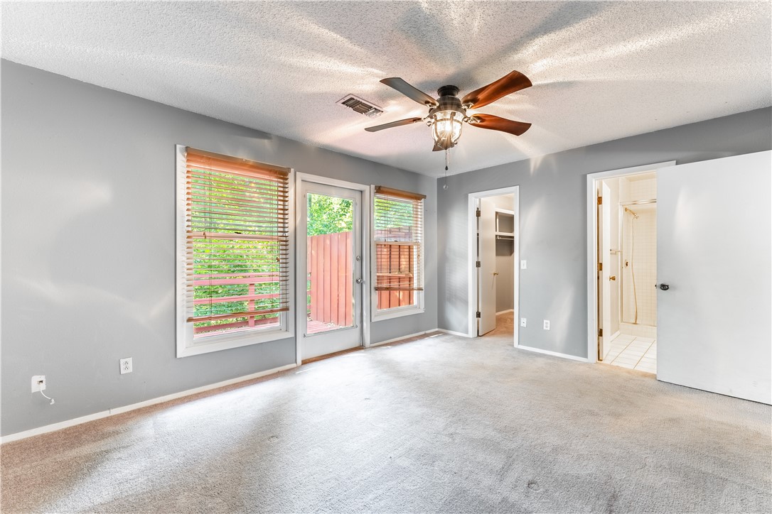 Drake Courts - Residential Lease