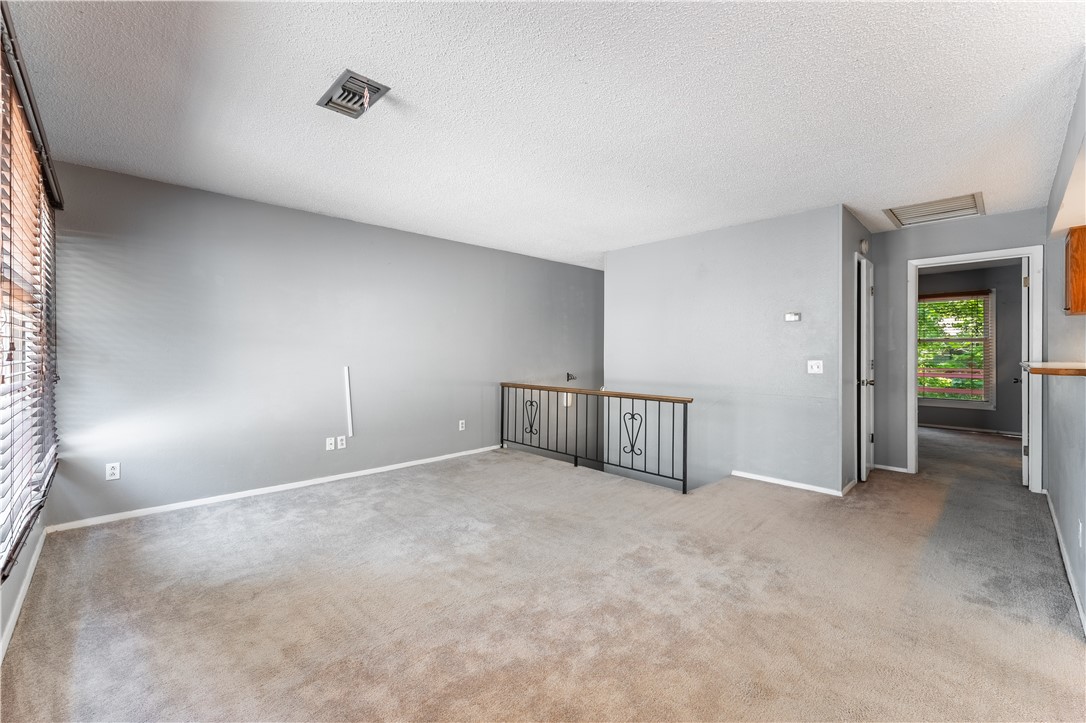 Drake Courts - Residential Lease