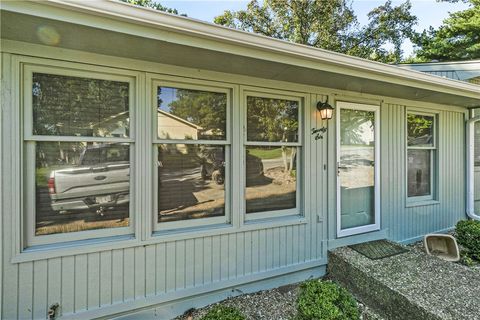 Photo of 26 Dogwood Drive, Bella Vista, AR 72714 (MLS # 1322475)