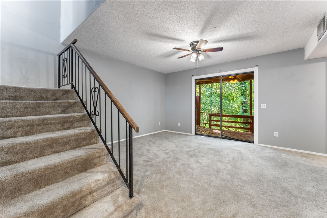 Drake Courts - Residential Lease