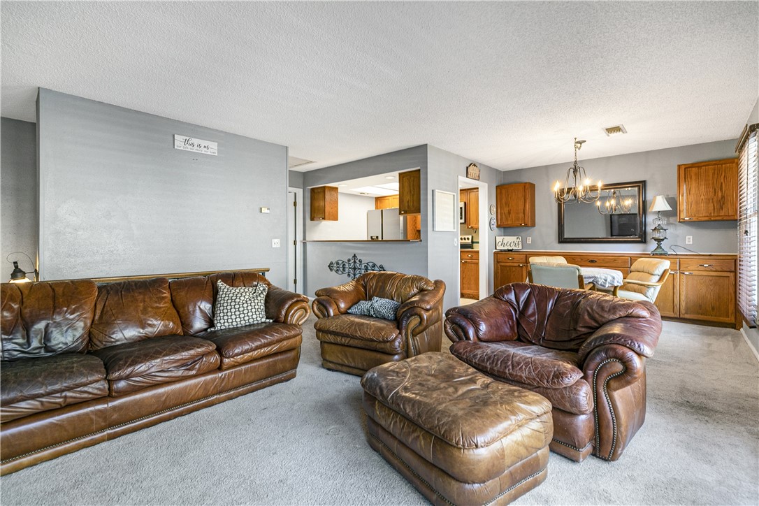 Drake Courts - Residential Lease