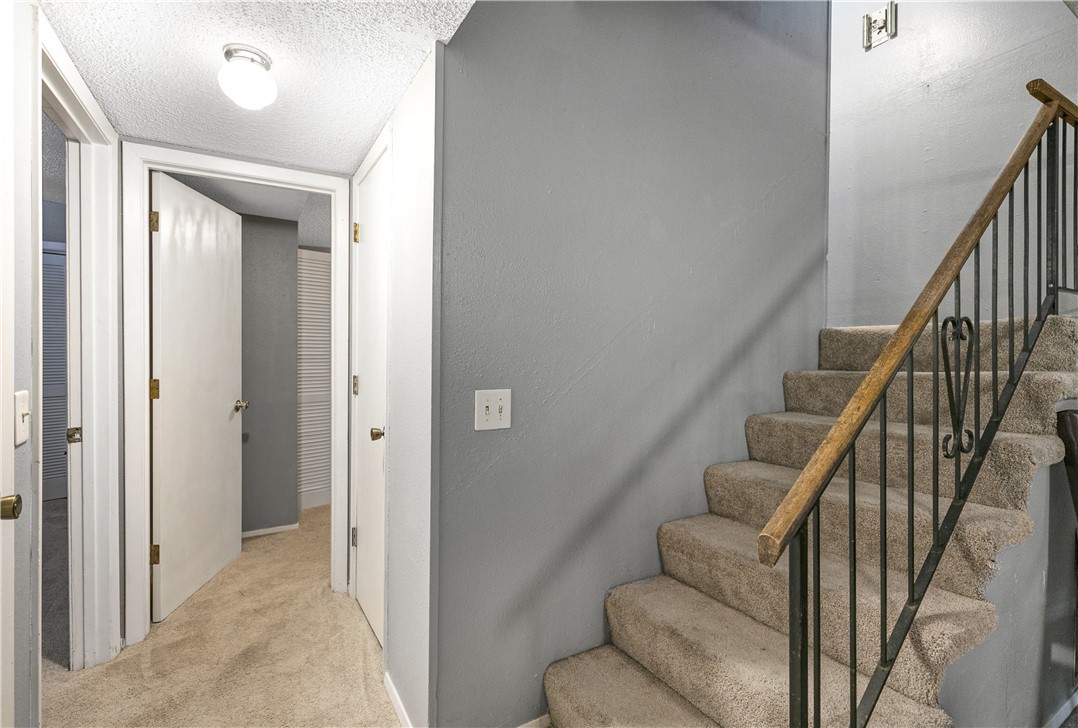 Drake Courts - Residential Lease
