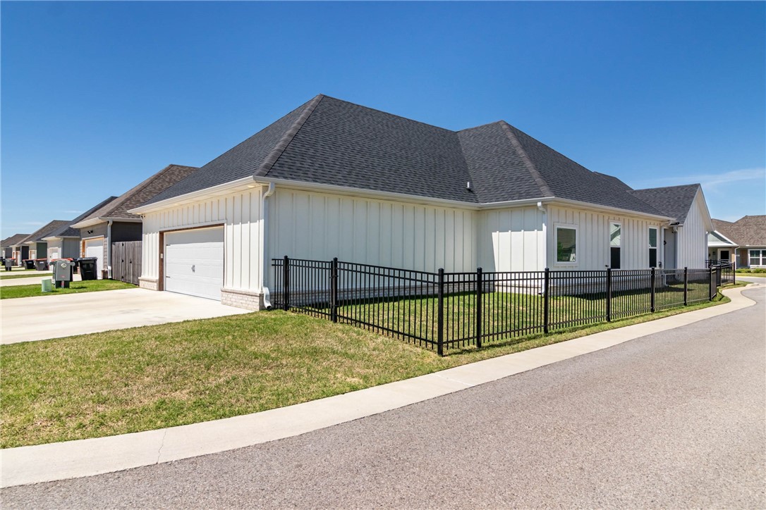 Cottages At The Park Ph II - Residential