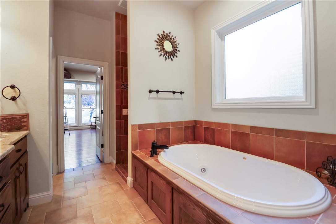 Thomas Black Add Rurban - Residential