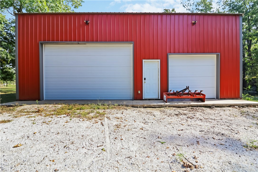 Thomas Black Add Rurban - Residential