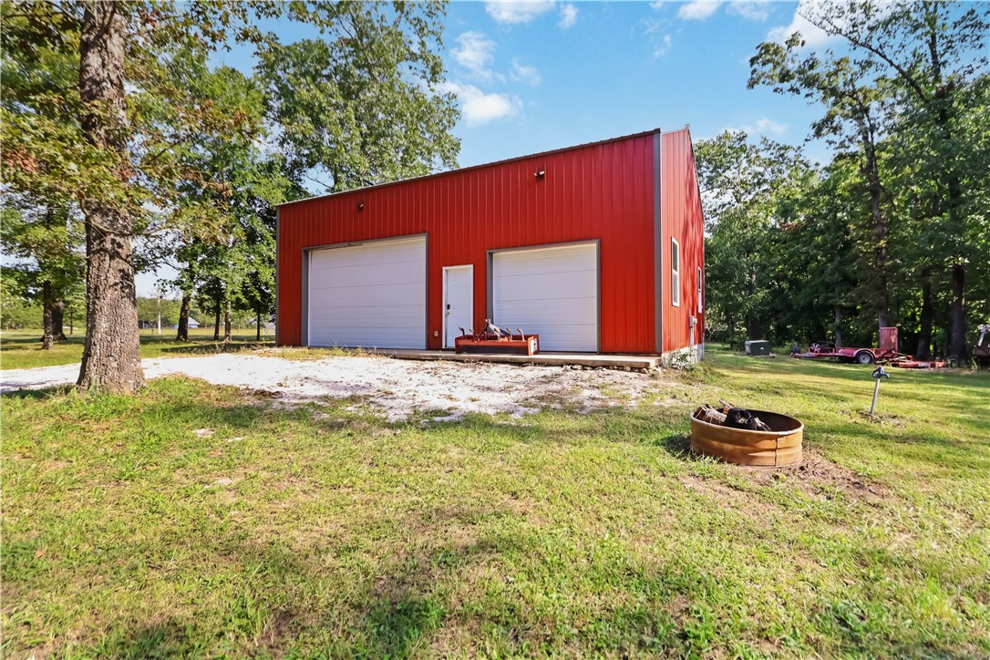 Thomas Black Add Rurban - Residential