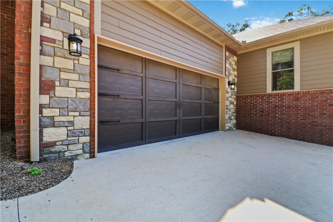 Thomas Black Add Rurban - Residential