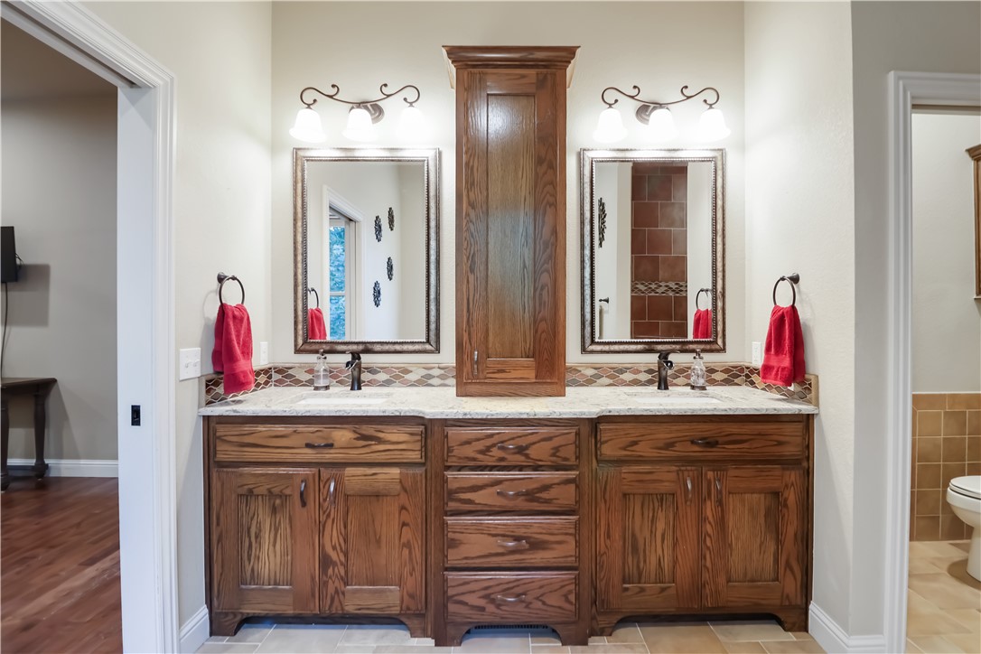 Thomas Black Add Rurban - Residential