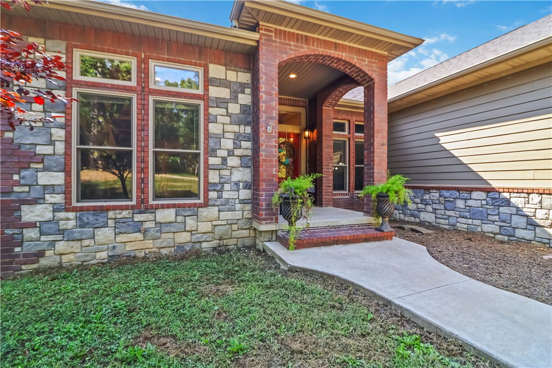 Thomas Black Add Rurban - Residential