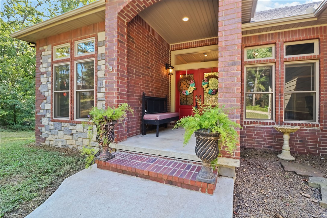 Thomas Black Add Rurban - Residential