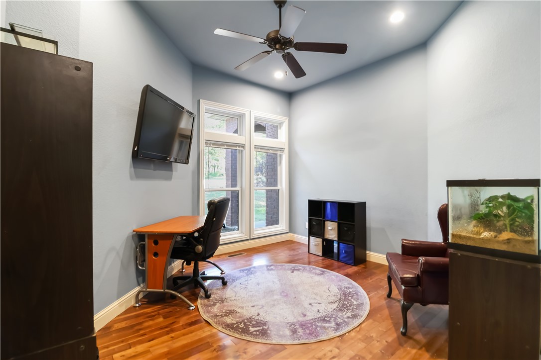 Thomas Black Add Rurban - Residential