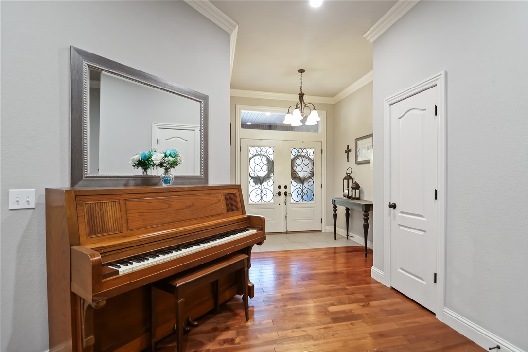 Thomas Black Add Rurban - Residential