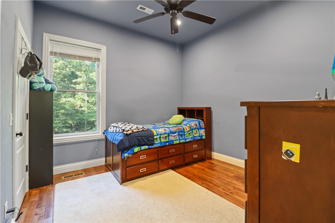 Thomas Black Add Rurban - Residential