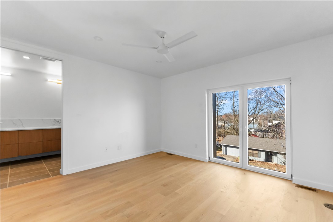 LIGHTBOX AT MARKET-BENTONVILLE - Residential