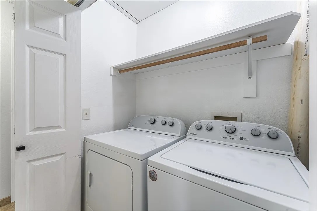 CARRIAGE SQUARE SUB BENTONVILLE - Residential Lease