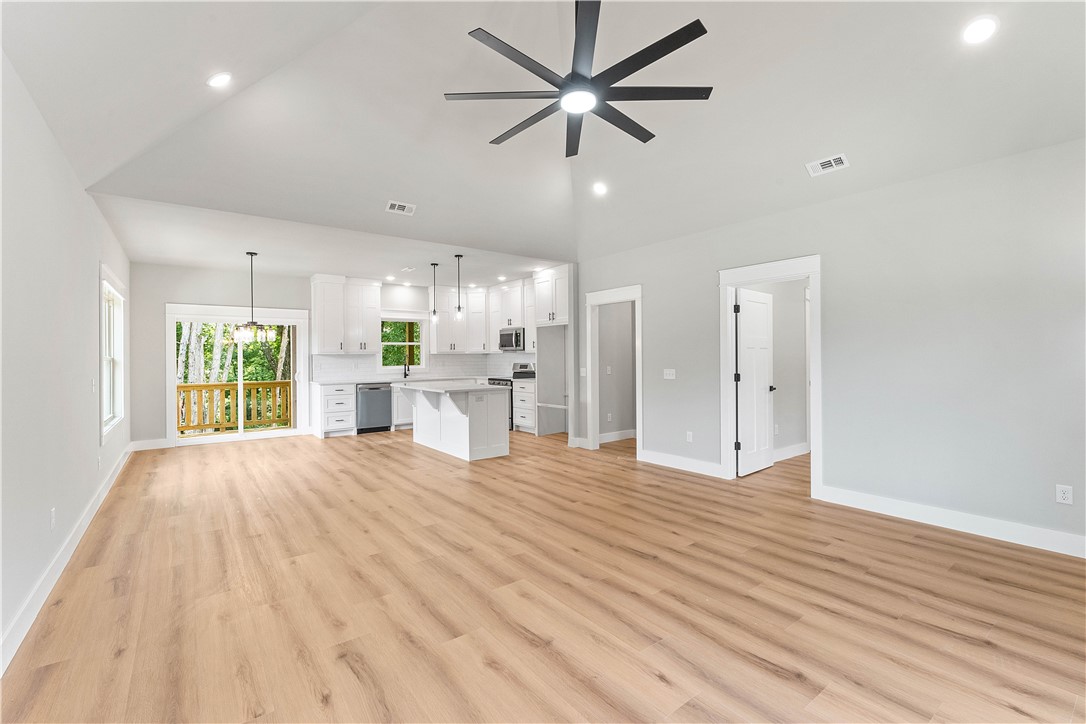 Marionet Sub Bvv - Residential