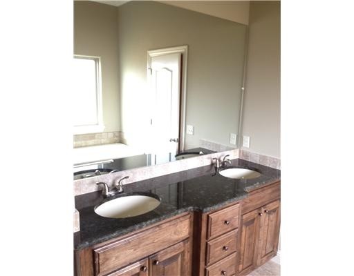 Willowbend Sub Bentonville - Residential Lease