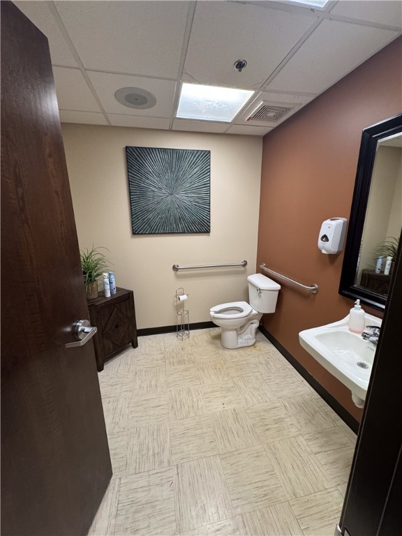 Tuscany Square - Commercial Lease