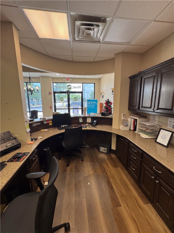 Tuscany Square - Commercial Lease