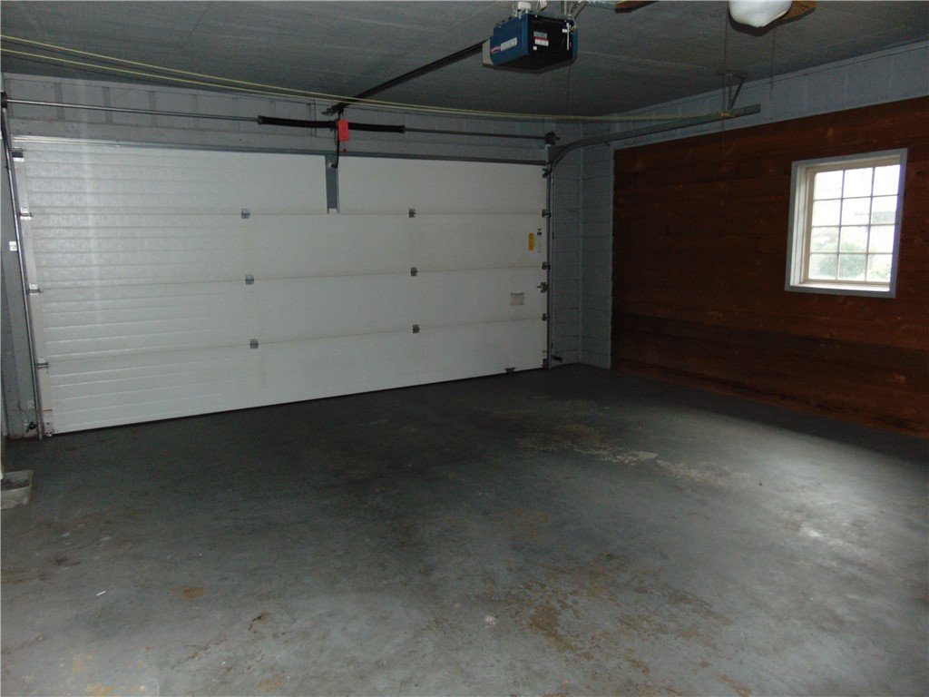 Brittany Courts Bvv - Residential