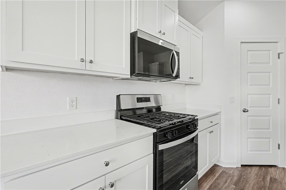 Wagon Wheel Crossing - Residential Lease