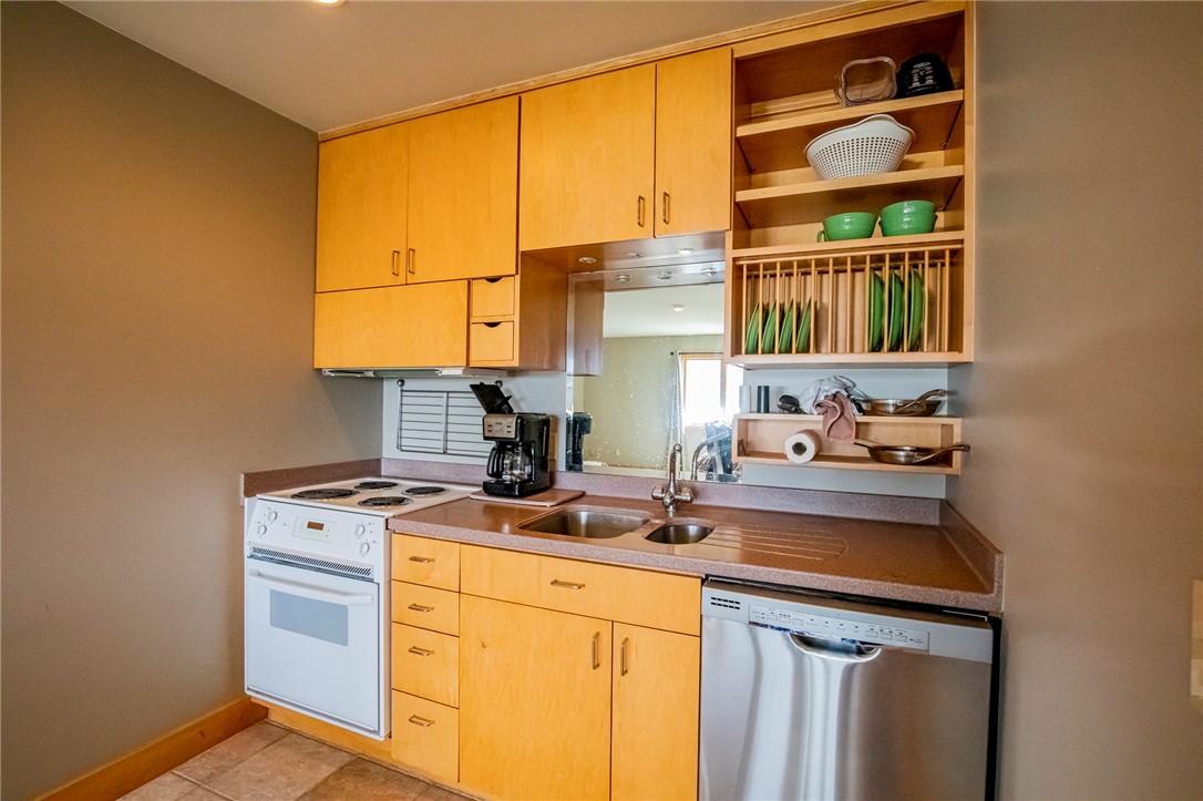 19-21-27 RURAL - Residential