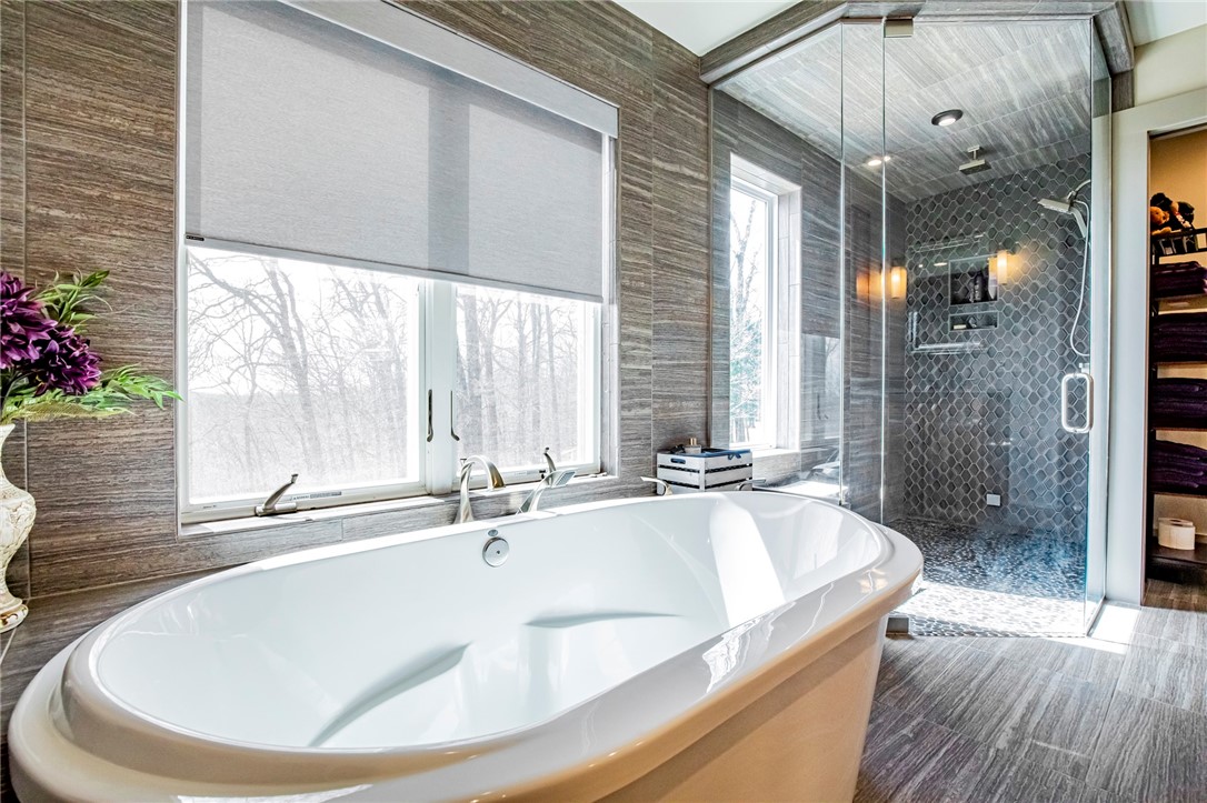 19-21-27 RURAL - Residential