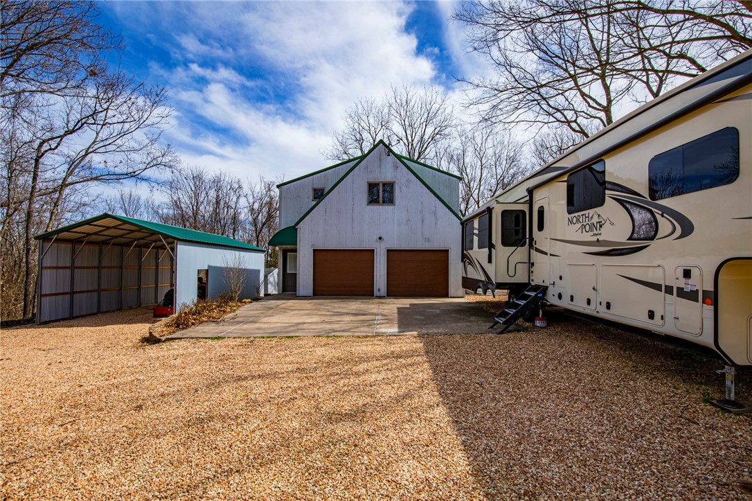 19-21-27 RURAL - Residential