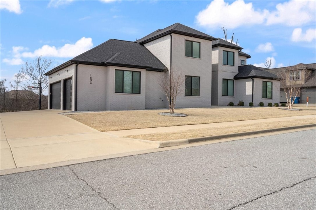 Angel Falls North Bentonville - Residential Lease